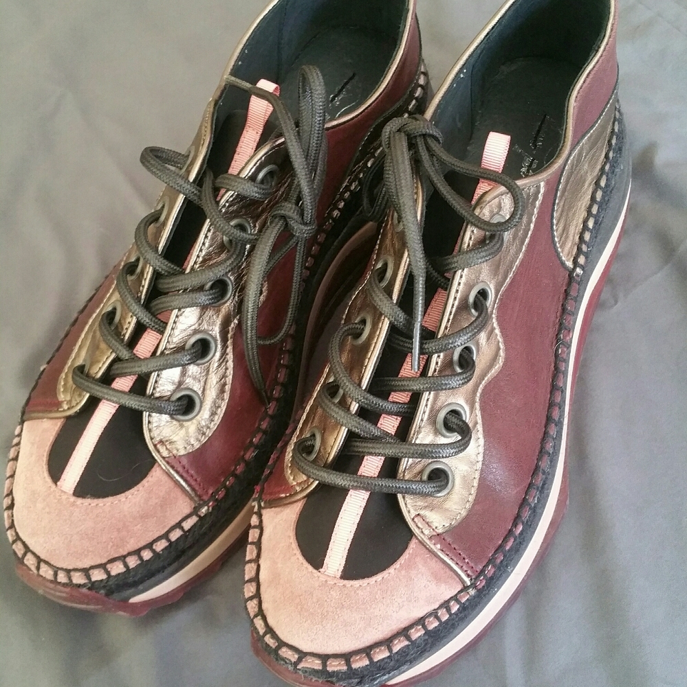 SOLD..Free People Aura Platform Sneakers New